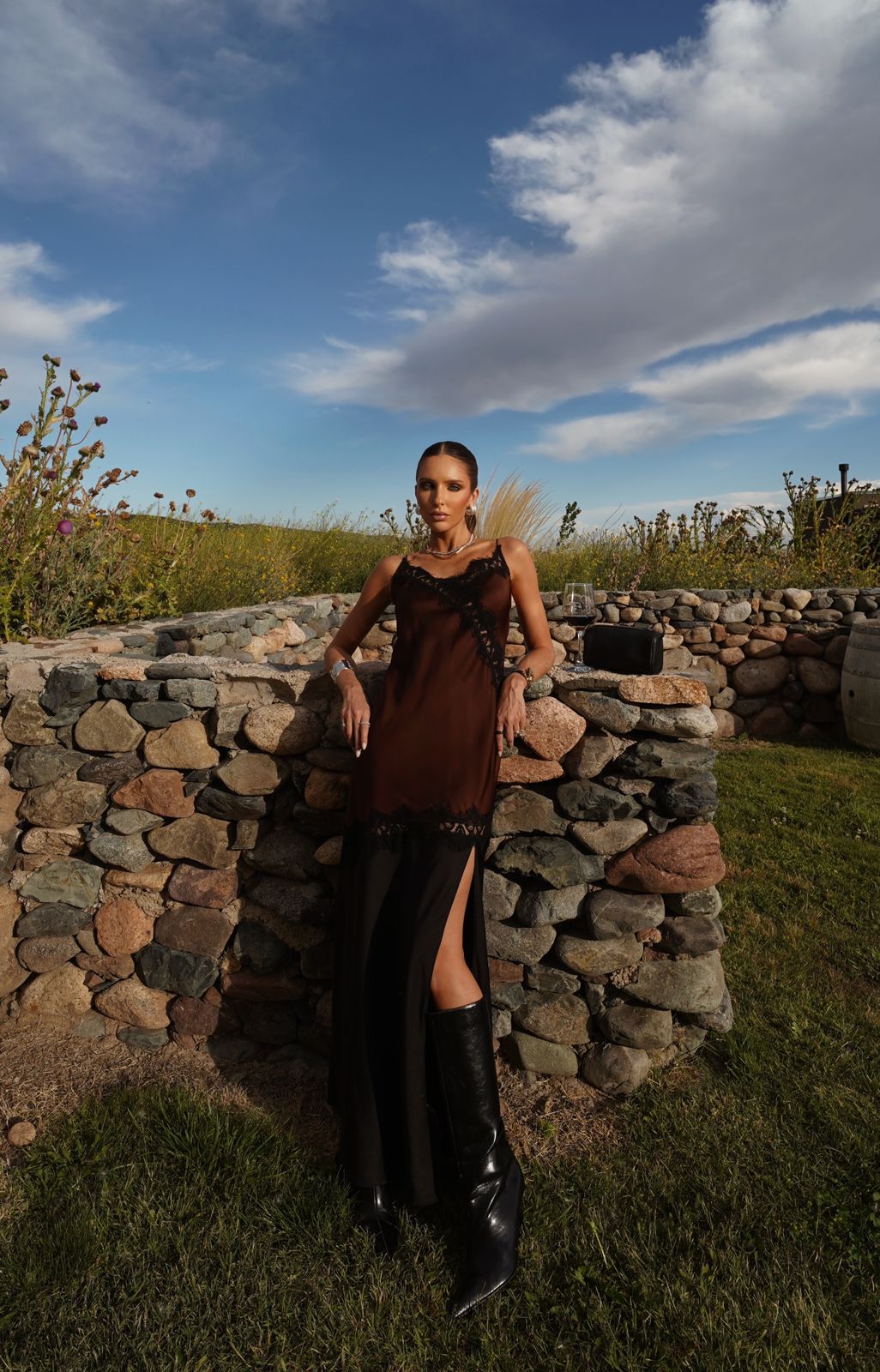 Vestido em  Crepe Acetinado