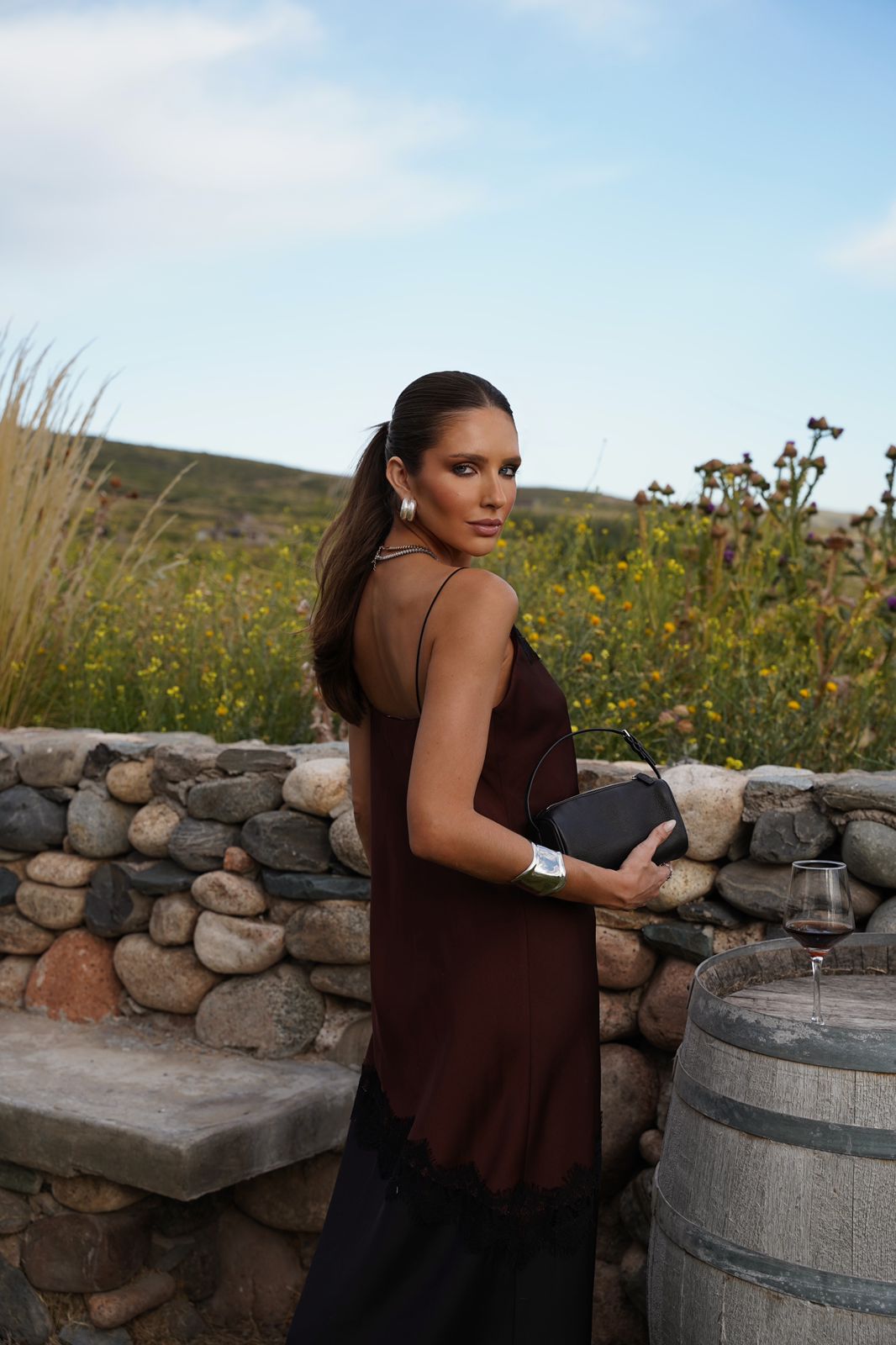 Vestido em  Crepe Acetinado