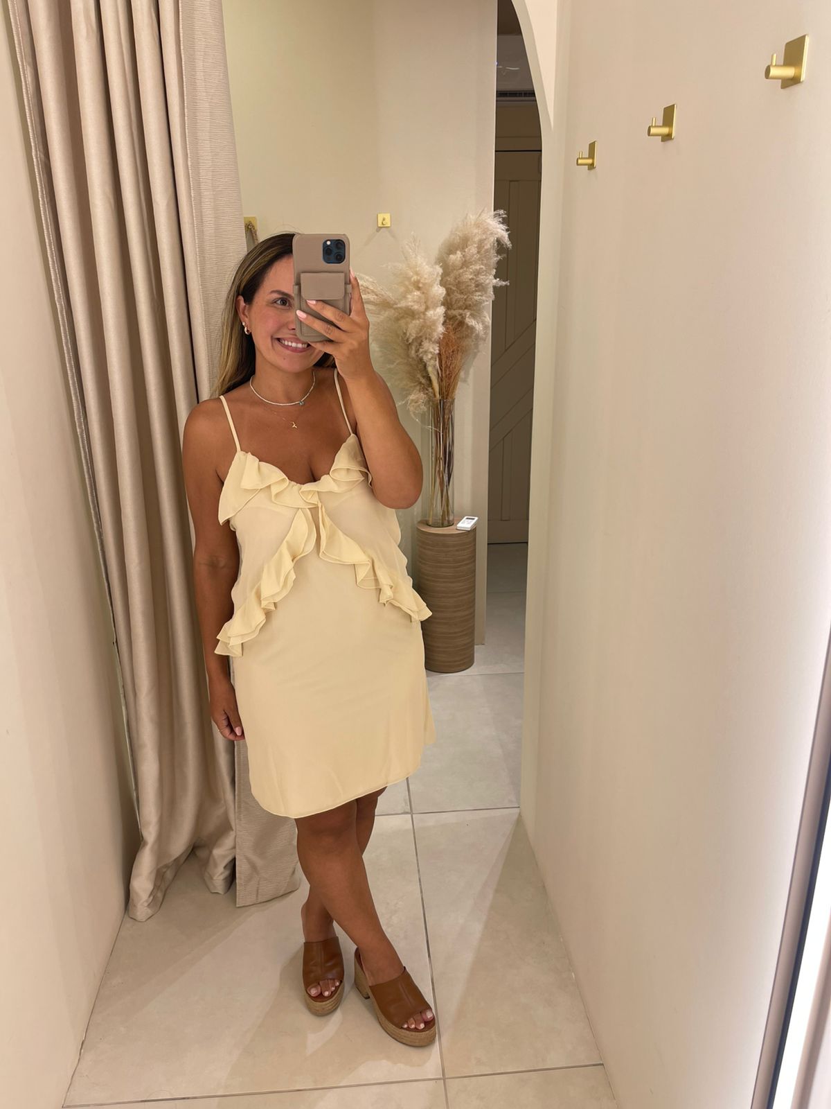 VESTIDO CURTO BABADO DUPLO