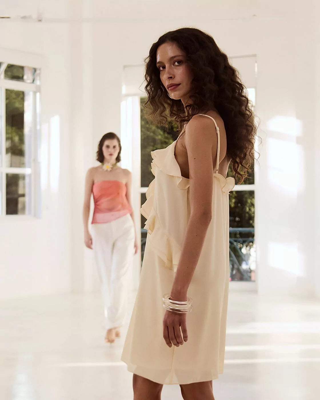 VESTIDO CURTO BABADO DUPLO